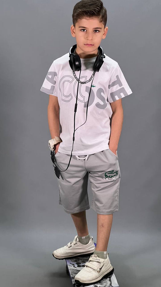 ensemble lacoste 300ألف